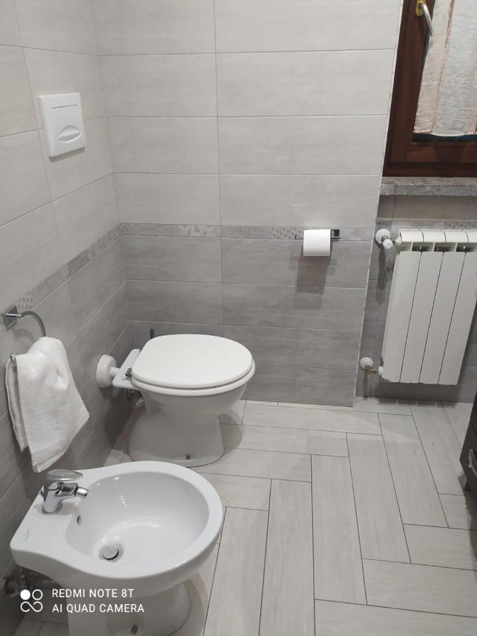 Casa Vacanza Indaco 菲乌米奇诺 外观 照片