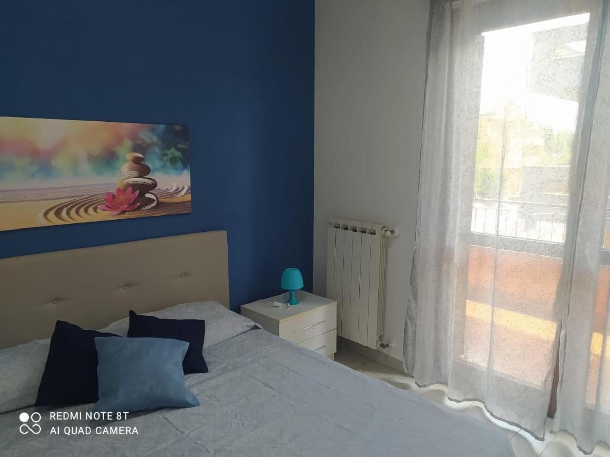 Casa Vacanza Indaco 菲乌米奇诺 外观 照片