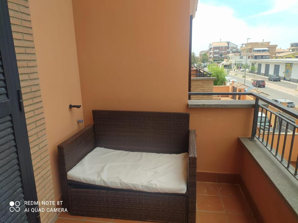 Casa Vacanza Indaco 菲乌米奇诺 外观 照片